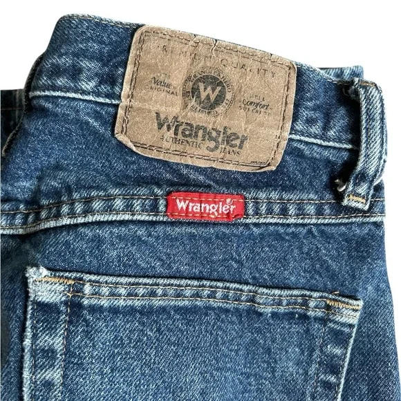 Wrangler High Rise Straight Blue Jeans - Picture 7 of 9